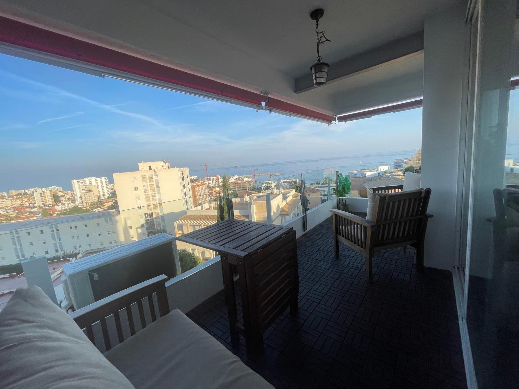 En Urbanizacion Con Fantasticas Vistas Appartement Benalmádena
